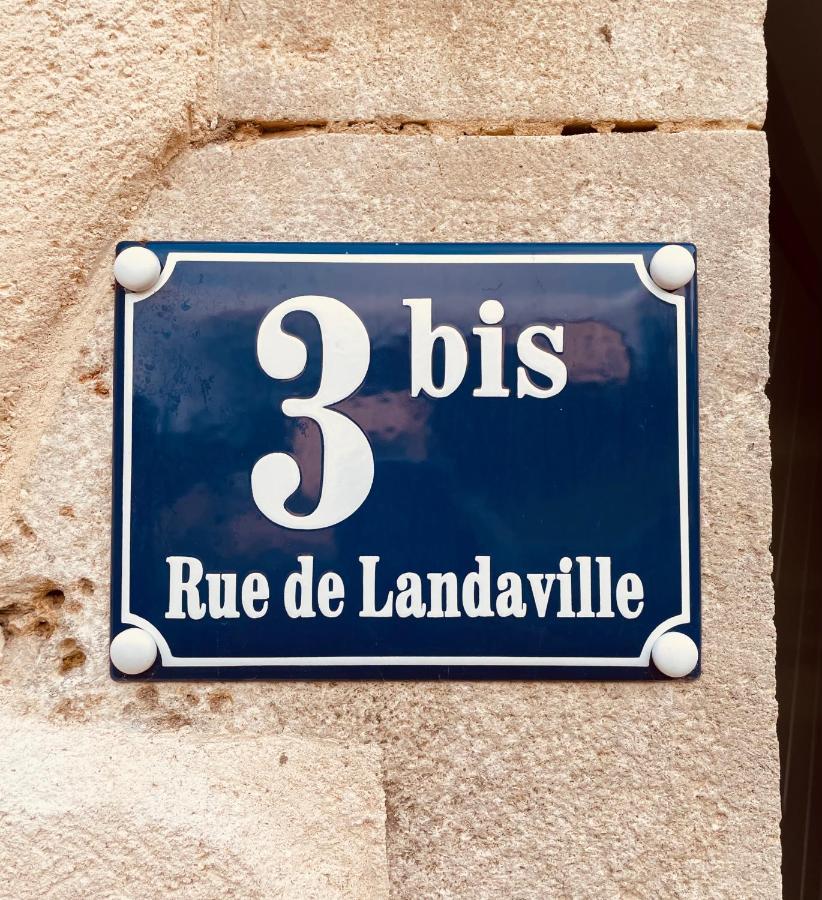 Rouvres-la-Chétive Chez La Rose Luxueuse Cottage Avec Jacuzzi מראה חיצוני תמונה