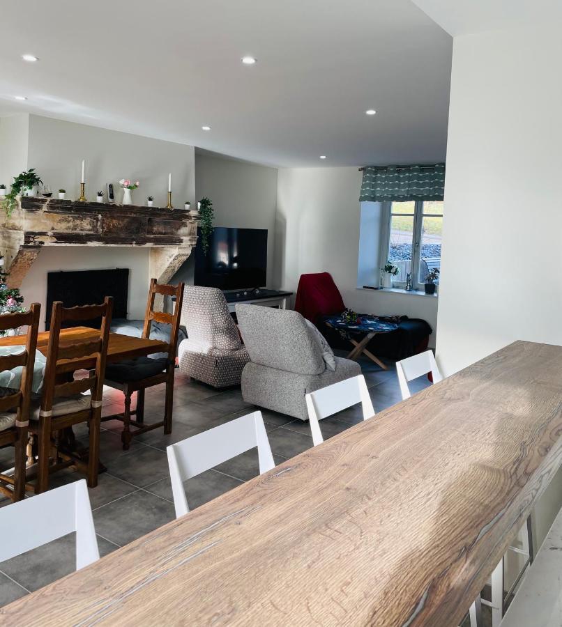 Rouvres-la-Chétive Chez La Rose Luxueuse Cottage Avec Jacuzzi מראה חיצוני תמונה